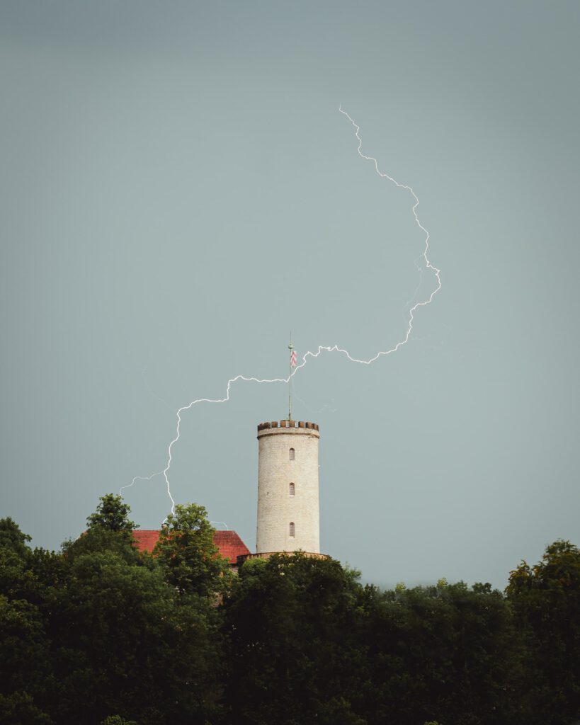 Die schönsten Orte in Bielefeld, die schönsten Fotospots in Bielefeld, Sparrenburg Bielefeld , Unwetter Bielefeld